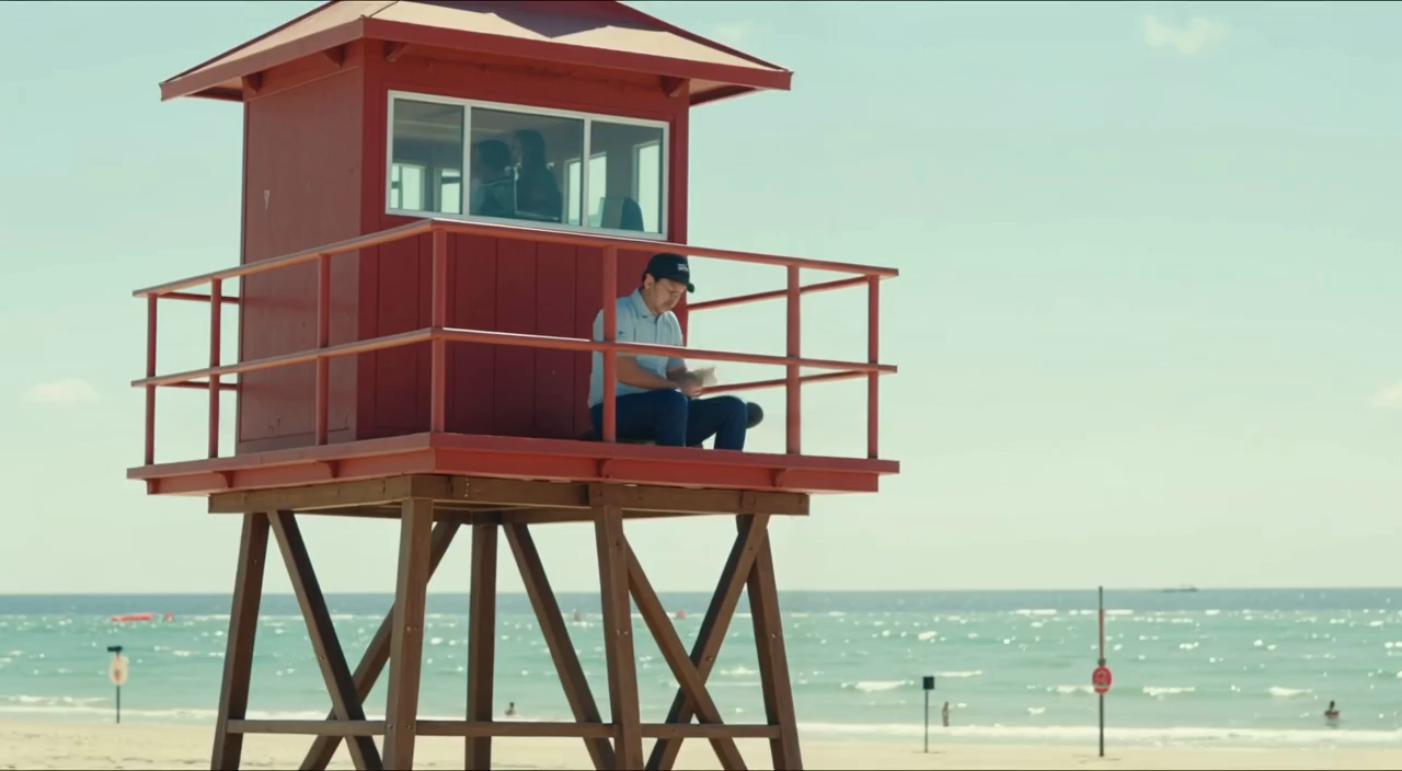 lifeguard-tower